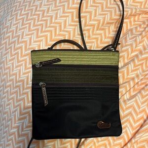 Dooney & Bourke Cross Body